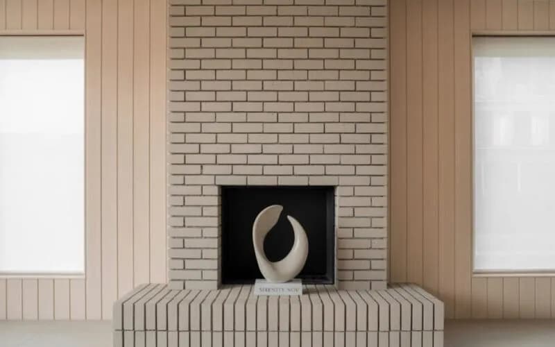 Ile cegły na komin 8m? Sprawdź, jak uniknąć błędów i oszczędzić materiał